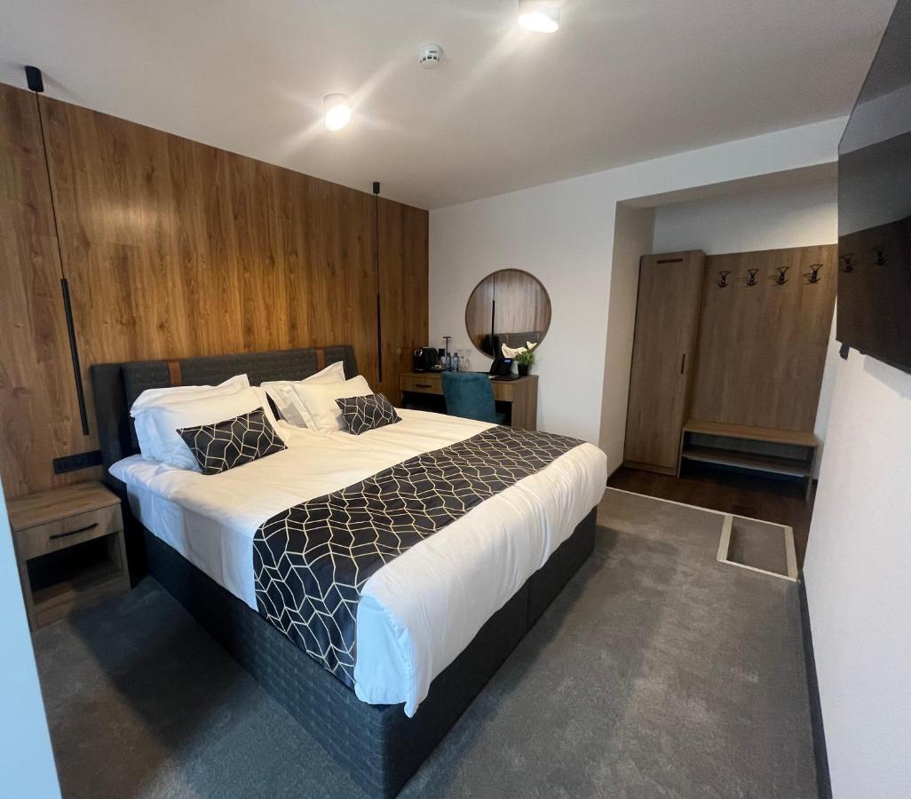 Hotel Niks Sevlievo Dış mekan fotoğraf