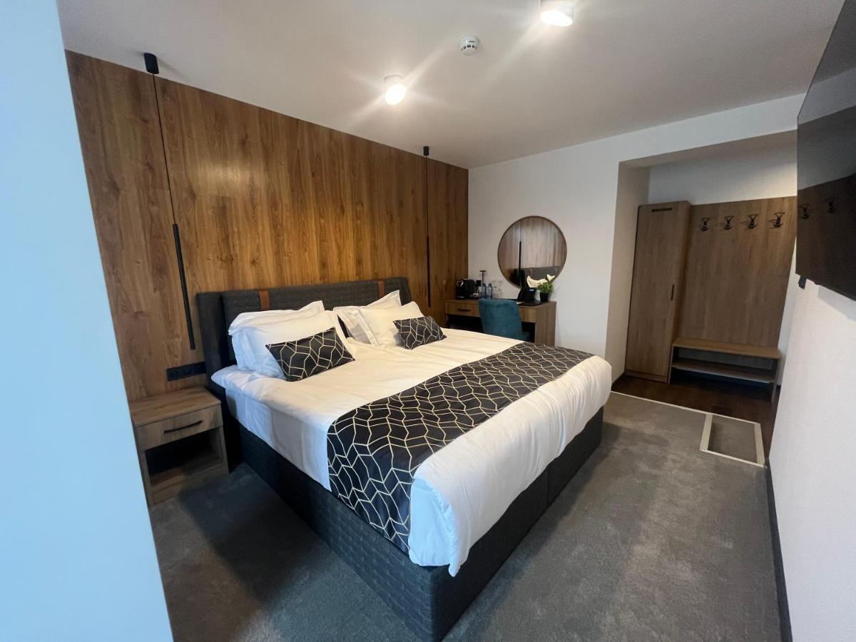 Hotel Niks Sevlievo Dış mekan fotoğraf