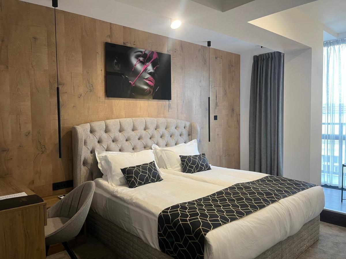 Hotel Niks Sevlievo Dış mekan fotoğraf