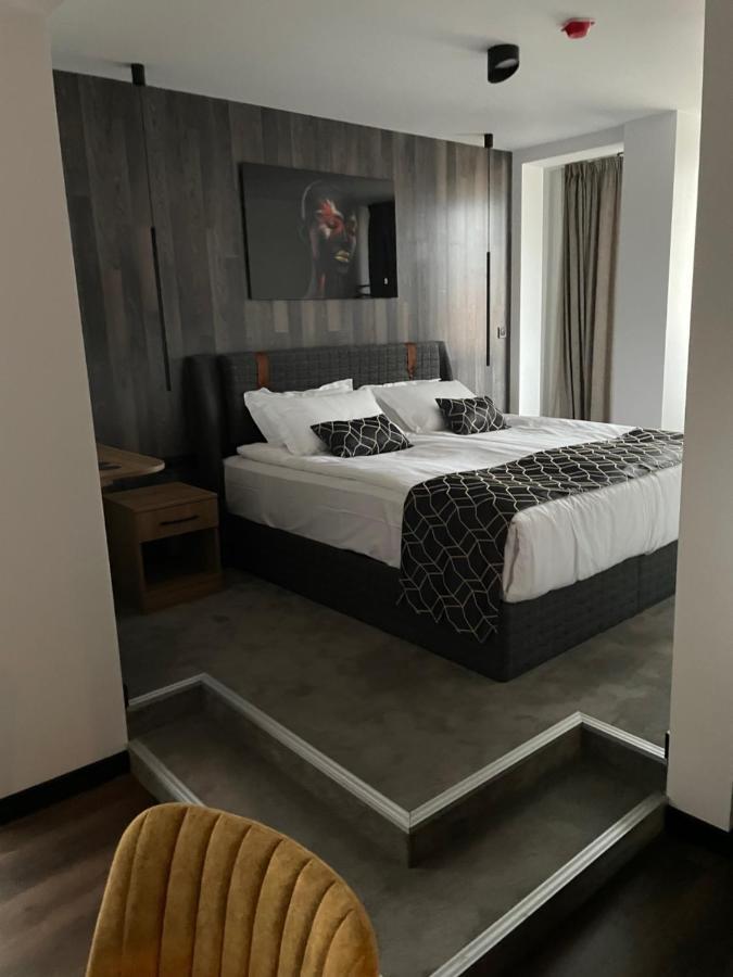 Hotel Niks Sevlievo Dış mekan fotoğraf