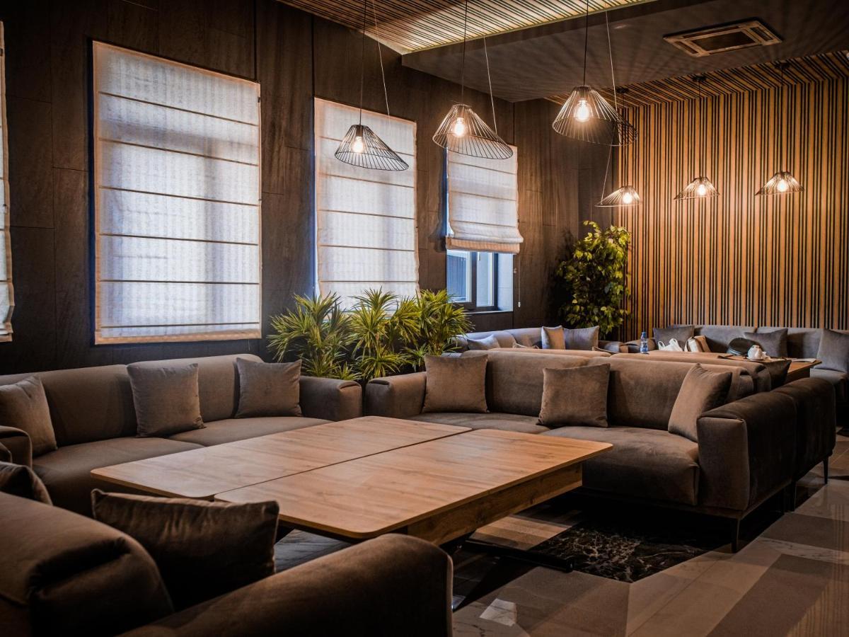 Hotel Niks Sevlievo Dış mekan fotoğraf
